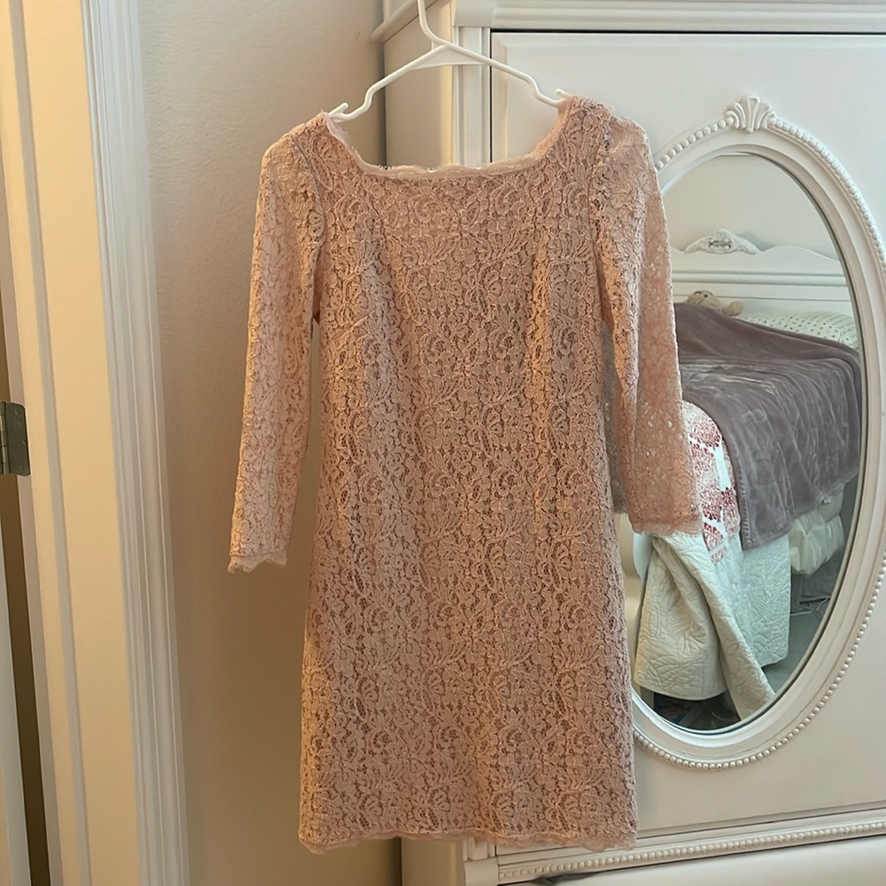 Gorgeous Adrianna Papell Dress.